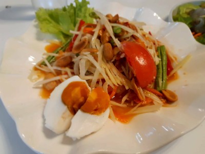 ตำไทยไข่เค็ม