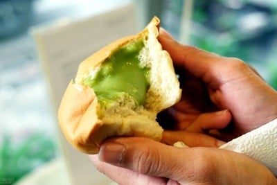 ขนมปังสังขยา