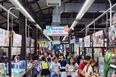 บรรยากาศ ตลาดกรีนเวย์