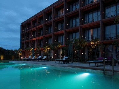 เดอะ กลอรี่ ริเวอร์แคว โฮเต็ล