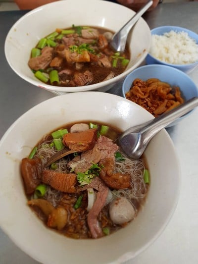 เมนูของร้าน สุดยอดเนื้อตุ๋น