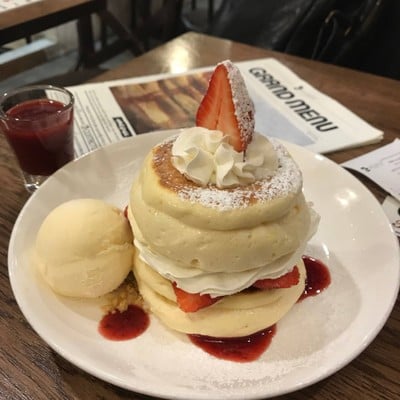 FLUFF Pancake Cafe สยามพารากอน