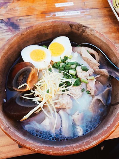 โจ๊กหมูน้ำใส