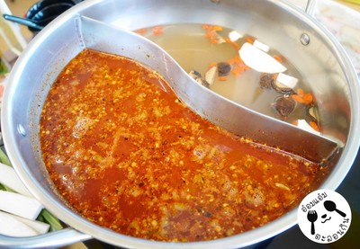 น้ำซุปต้มยำเย็นตาโฟ + น้ำซุปต้นตำรับ