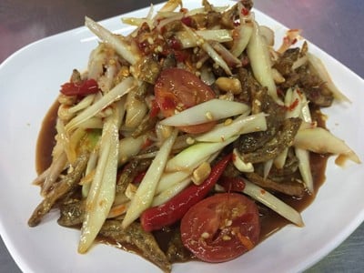 ส้มตำโคราชปลากรอบ
