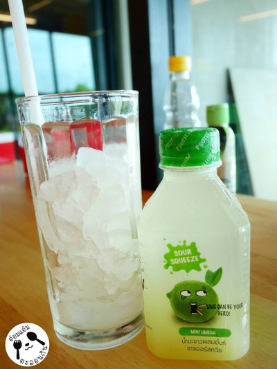 น้ำมะนาวสดผสมมิ้นท์
