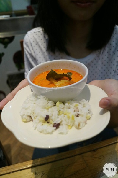 ข้าวแกงผลไม้