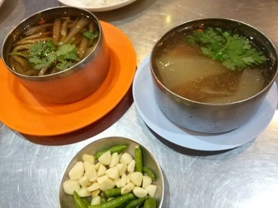 เมนูของร้าน ข้าวขาหมู พ.4