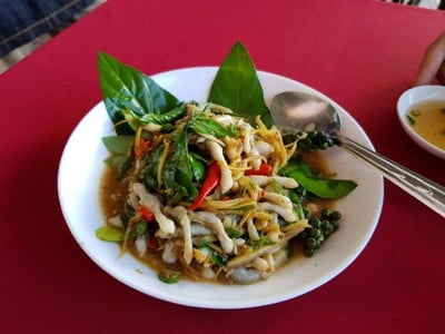 เมนูของร้าน ครัวครูหอม