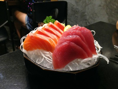 อาหาร หรือ เครื่องดื่ม