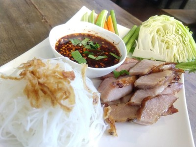 กินเส้นแซ่บ ณ สระบุรี บายพาสกุดนกเปล้า กินเส้นแซ่บ ณ สระบุรี บายพาสกุดนกเปล้า