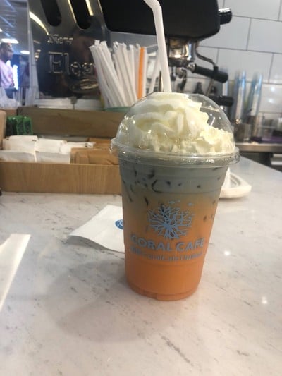 Coral Cafe สนามบินนานาชาติภูเก็ต