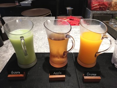 น้ำผลไม้แยกกาก