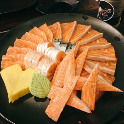 อาหาร หรือ เครื่องดื่ม