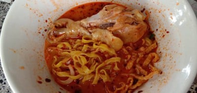 ข้าวซอยไก่