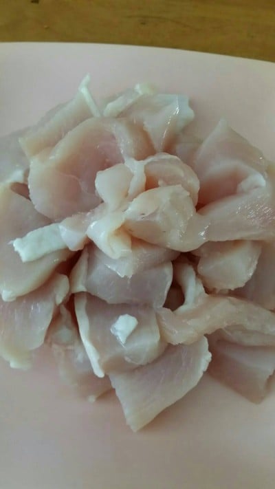 วิธีทำ แกงจืดไก่เห็ดหอมมะเขือเทศ วิธีทำ แกงจืดไก่เห็ดหอมมะเขือเทศ