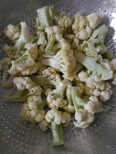 วิธีทำ แกงส้มกุ้งดอกกะหล่ำ