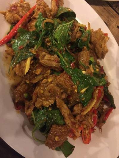 เนื้อกวางผัดเผ็ด