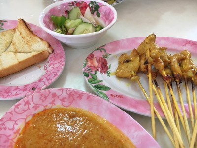 หมูสะเต๊ะ