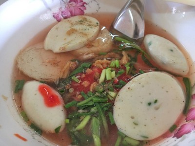 เย็นตาโฟ