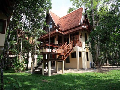 ชีวาปุรีบีชรีสอร์ท