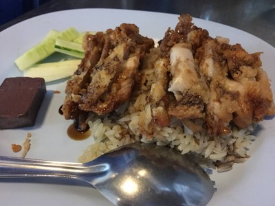 ข้าวมันไก่ทอด