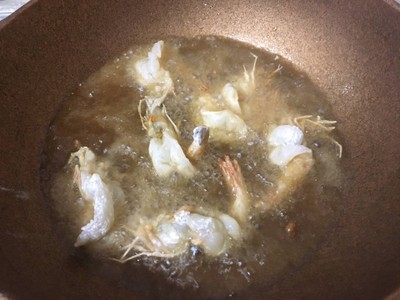 วิธีทำ กุ้งแชบ๊วยทอดซอสสับปะรด