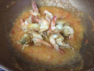 วิธีทำ กุ้งแชบ๊วยทอดซอสสับปะรด