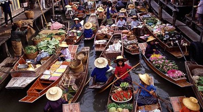 บรรยากาศ ตลาดน้ำดำเนินสะดวก