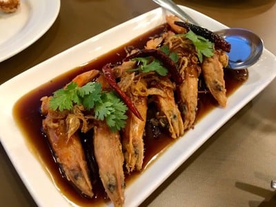 กุ้งราดซอสมะขาม
