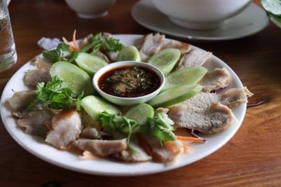 คอหมูย่าง