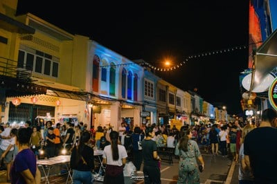 ถนนคนเดินภูเก็ต หลาดใหญ่