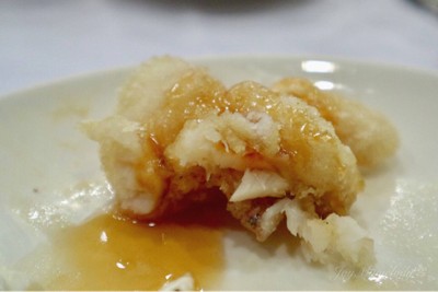 ปลาเก๋าราดซอส Deep-fried Garoupa with Salt & Pepper