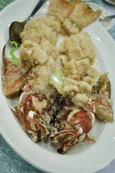 ปลาเก๋าราดซอส Deep-fried Garoupa with Salt & Pepper