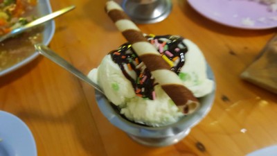 ไอศครีมทรงเครื่อง
