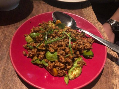 คั่วกลิ้งหมูสับสะตอ