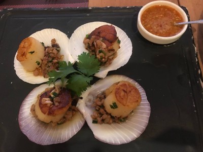 หอยเชล US หมูสับย่างเนยกระเทียม 