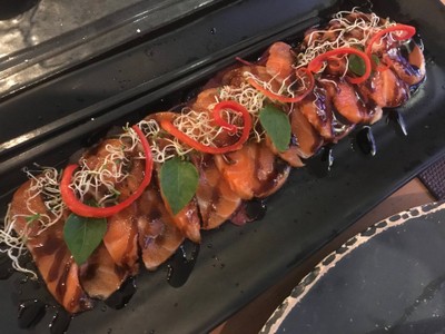 แซลม่อนคาปาสชิโอ้