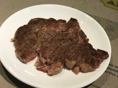 เนื้อริบอาย หรือเนื้อสันแหลม ดรายเอจด์ 100 วัน (ราคาต่อกิโลกรัม)