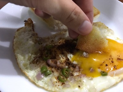 วิธีทำ Delhi's Fried Egg & Toast 🇮🇳 