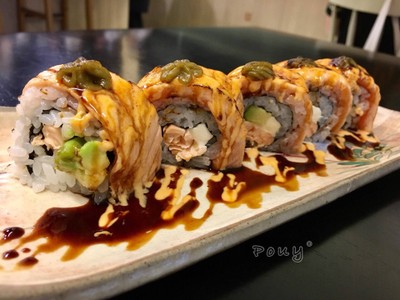 Salmon Special Roll