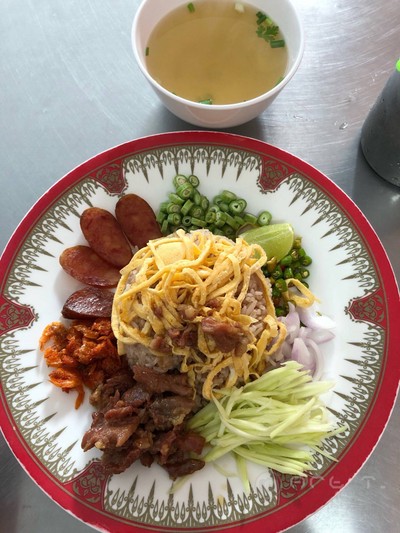 ก๋วยจั๊บจอมทอง ก๋วยจั๊บจอมทอง