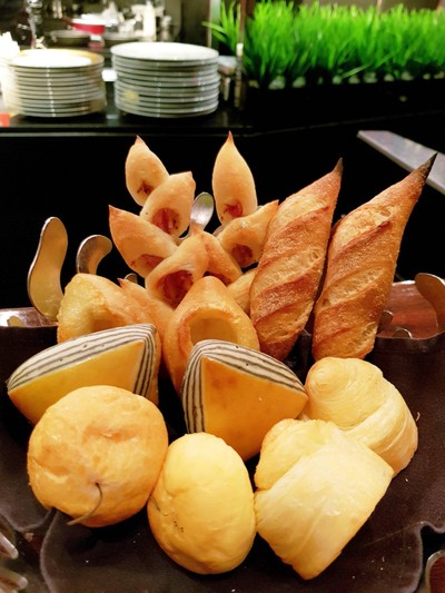 Complimentary Bread