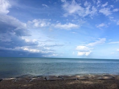 หาดชลาทัศน์