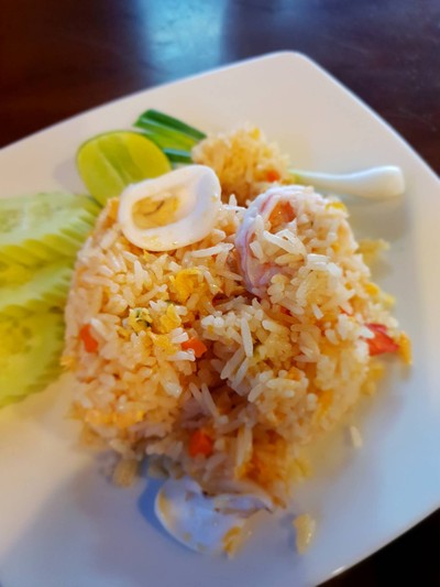 ข้าวผัดทะเล