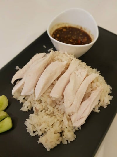 แก้วข้าวมันไก่ (KAEO KHAO MAN KAI RESTAURANT) แก้วข้าวมันไก่ (KAEO KHAO MAN KAI RESTAURANT)