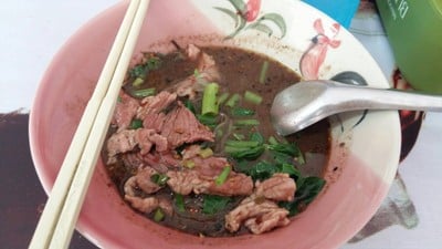 เส้นเล็กเนื้อหมก