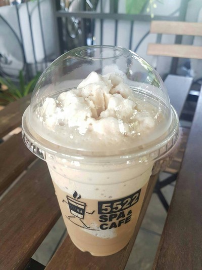 5522 แบล๊ค ซิกเนเจอร์