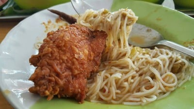 เมนูของร้าน ขนมจีนบ้านเเม่ สุราษฎร์ธานี