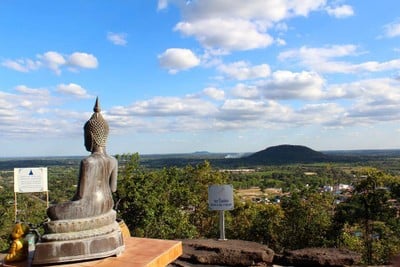 บรรยากาศ พุทธสถานภูสิงห์